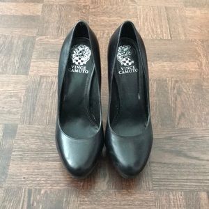Vince Camuto pumps